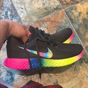 Nike Black Sneakers with Multicolor Sole
